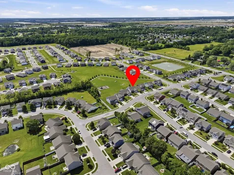 6124 Emerald Commons Drive Indianapolis IN 46221