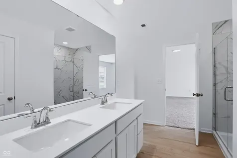 8657 Meadowlands Court Plainfield IN 46168