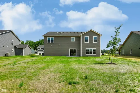 8657 Meadowlands Court Plainfield IN 46168