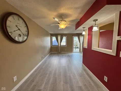 113 Greenwood Trail N Greenwood IN 46142