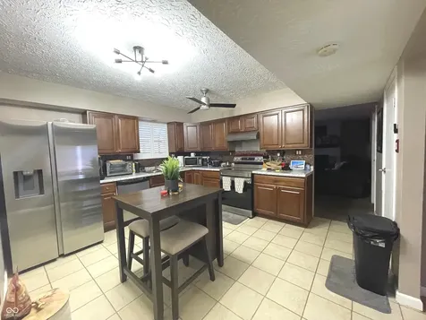 5514 Freedom Court Indianapolis IN 46254