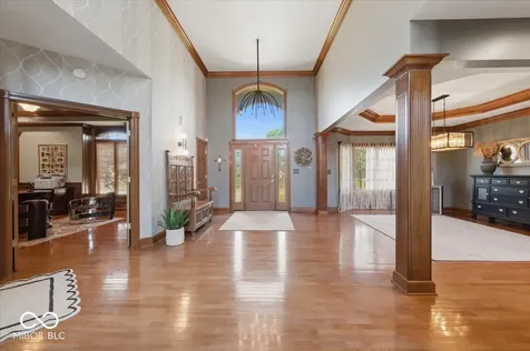1918 Thistle Court Avon IN 46123