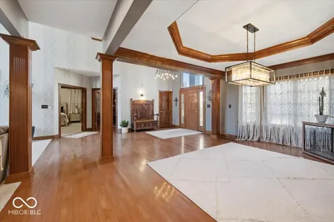 1918 Thistle Court Avon IN 46123