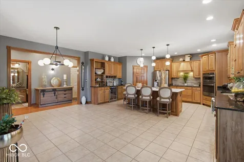 1918 Thistle Court Avon IN 46123