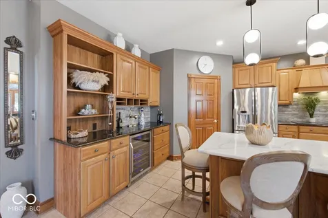 1918 Thistle Court Avon IN 46123