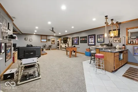 1918 Thistle Court Avon IN 46123