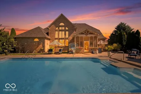 1918 Thistle Court Avon IN 46123