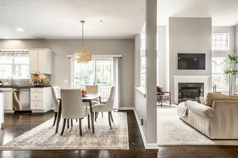 2515 Boylston Court Zionsville IN 46077