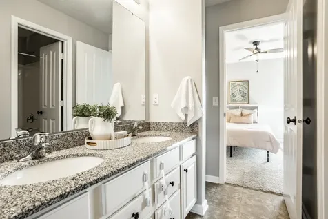 2515 Boylston Court Zionsville IN 46077