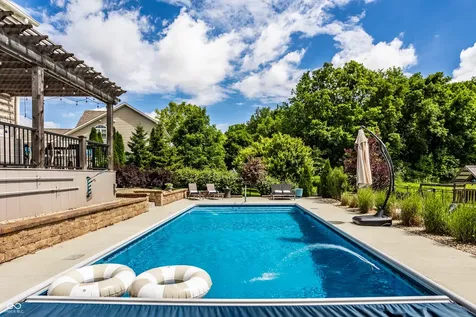 2515 Boylston Court Zionsville IN 46077