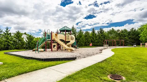 2515 Boylston Court Zionsville IN 46077