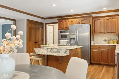 12133 Pearl Bay Ridge Indianapolis IN 46236