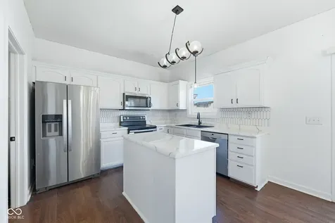 9704 Gull Lake Drive Indianapolis IN 46239