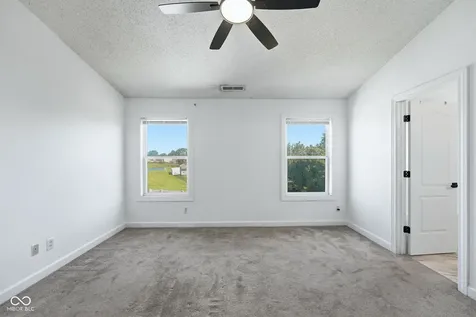 9704 Gull Lake Drive Indianapolis IN 46239