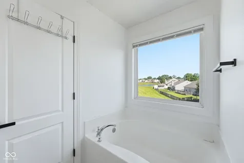 9704 Gull Lake Drive Indianapolis IN 46239