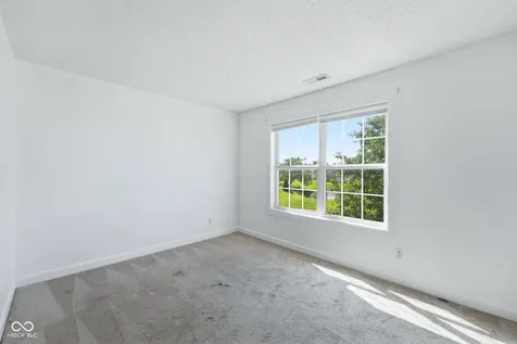 9704 Gull Lake Drive Indianapolis IN 46239