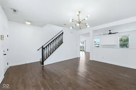 9704 Gull Lake Drive Indianapolis IN 46239