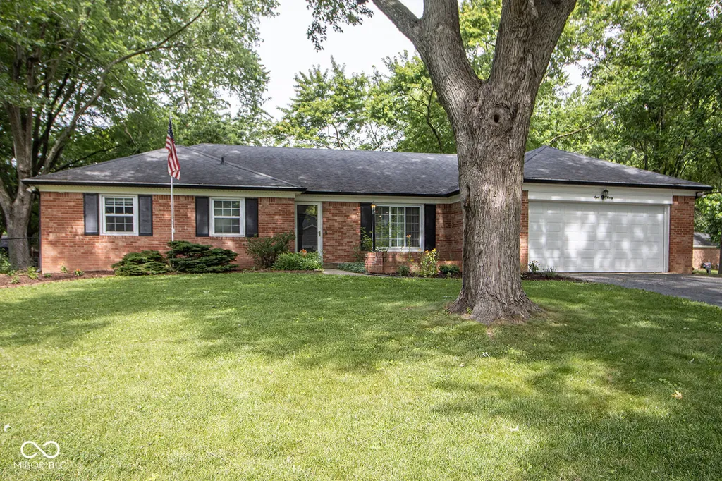 820 Fenster Court Indianapolis IN 46234