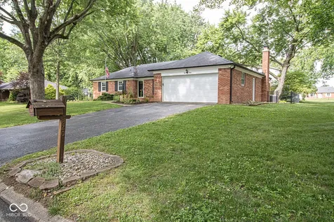 820 Fenster Court Indianapolis IN 46234