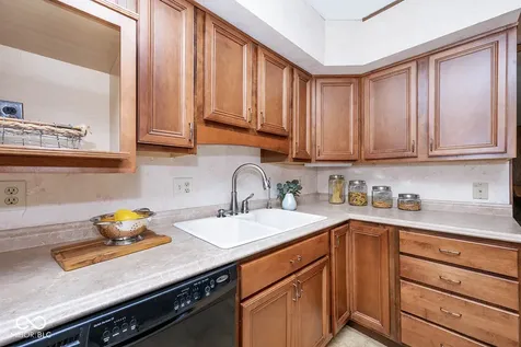 4945 N Kitley Avenue Indianapolis IN 46226