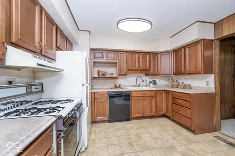 4945 N Kitley Avenue Indianapolis IN 46226