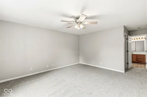 5327 Twin Bridge Boulevard Indianapolis IN 46239