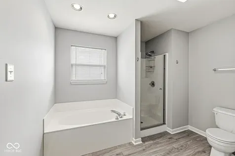 5327 Twin Bridge Boulevard Indianapolis IN 46239