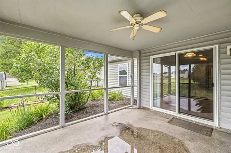 5327 Twin Bridge Boulevard Indianapolis IN 46239