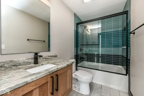 1614 S East Street Indianapolis IN 46225