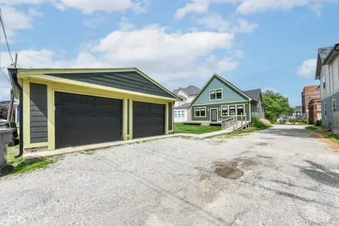 1614 S East Street Indianapolis IN 46225