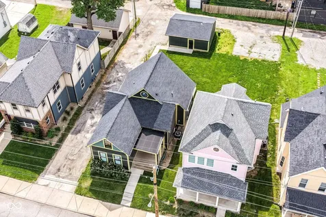 1614 S East Street Indianapolis IN 46225