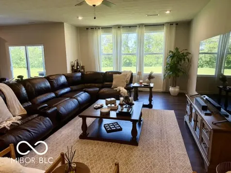 8610 Leander Avenue Zionsville IN 46077