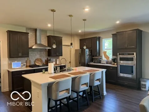 8610 Leander Avenue Zionsville IN 46077