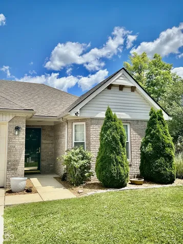 1004 Wild Ivy Trail Franklin IN 46131