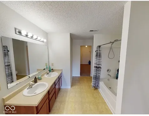 15312 Beam Street Noblesville IN 46060