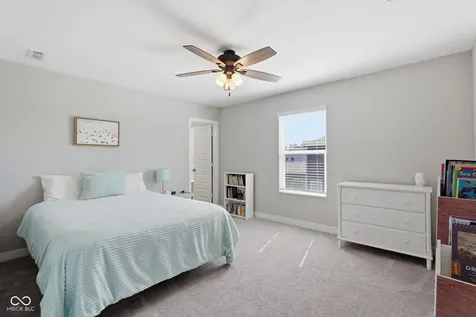 11887 Prominence Place Fishers IN 46037