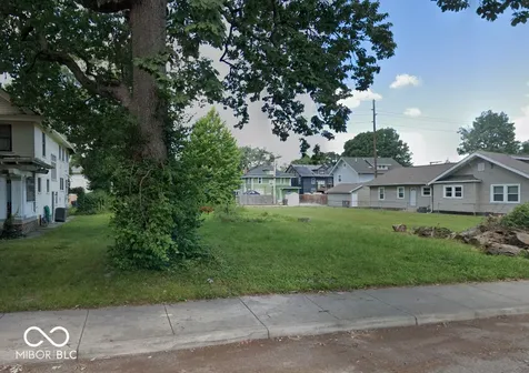 3252 Broadway Street Indianapolis IN 46205