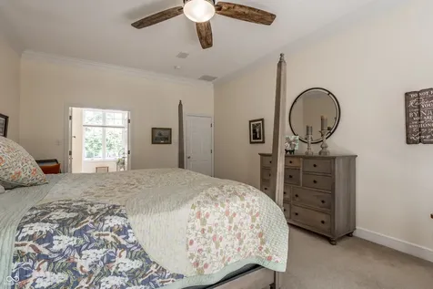 9729 Oakhaven Court Indianapolis IN 46256