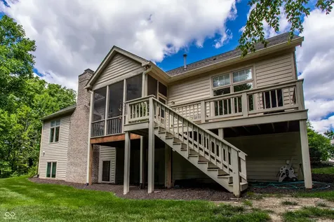 9729 Oakhaven Court Indianapolis IN 46256