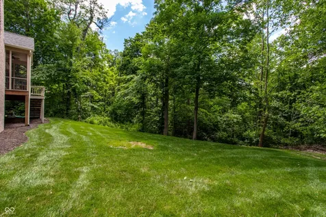 9729 Oakhaven Court Indianapolis IN 46256