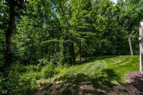 9729 Oakhaven Court Indianapolis IN 46256