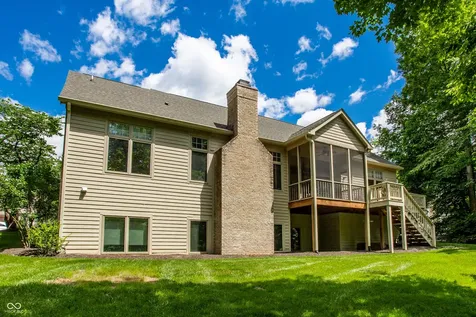 9729 Oakhaven Court Indianapolis IN 46256