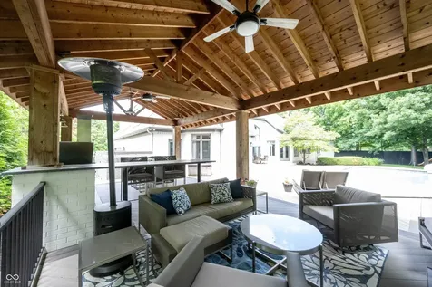 10565 Tremont Circle Fishers IN 46037