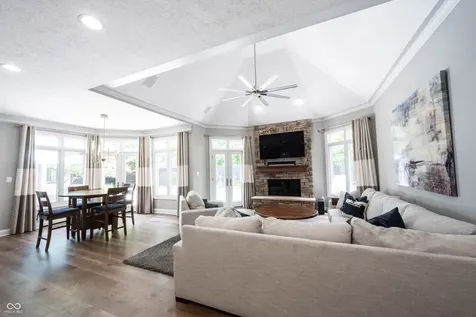 10565 Tremont Circle Fishers IN 46037