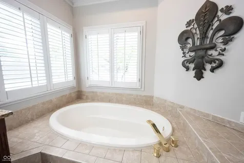 10565 Tremont Circle Fishers IN 46037