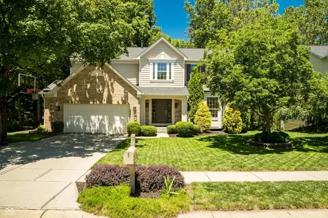 8508 Weaver Woods Fishers IN 46038