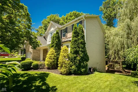 8508 Weaver Woods Fishers IN 46038