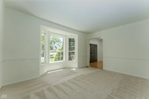 8508 Weaver Woods Fishers IN 46038