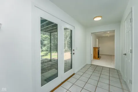 8508 Weaver Woods Fishers IN 46038