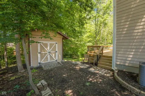 8508 Weaver Woods Fishers IN 46038